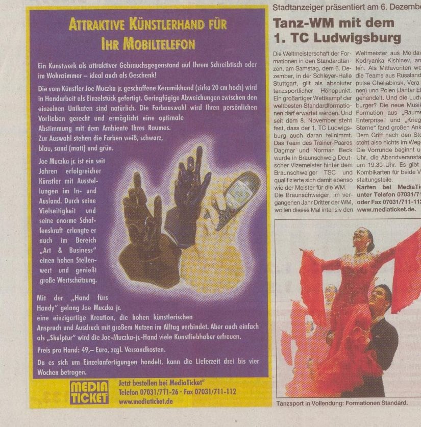 Article in the Stadtanzeiger: an attractive artist's hand for your mobile phone, November 2003